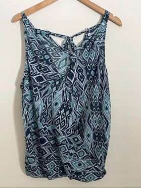 New York & Company Navy and Teal Geometric Tie-Back Tank